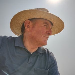 Meet your Posher, Armando